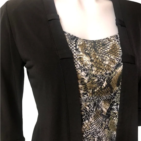 Mandee Top - Picture 2 of 6